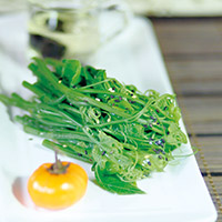 Chayote Leaves With Olive Oil