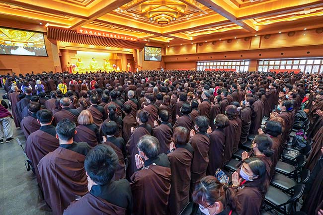 中台禅寺庆祝三○五二年佛诞浴佛法会暨夏安居报恩药师法会
